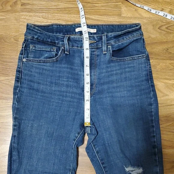 Levi's 721 High Rise Skinny Womens Distressed Jeans Size 28 (Length 30) - Picture 7 of 15